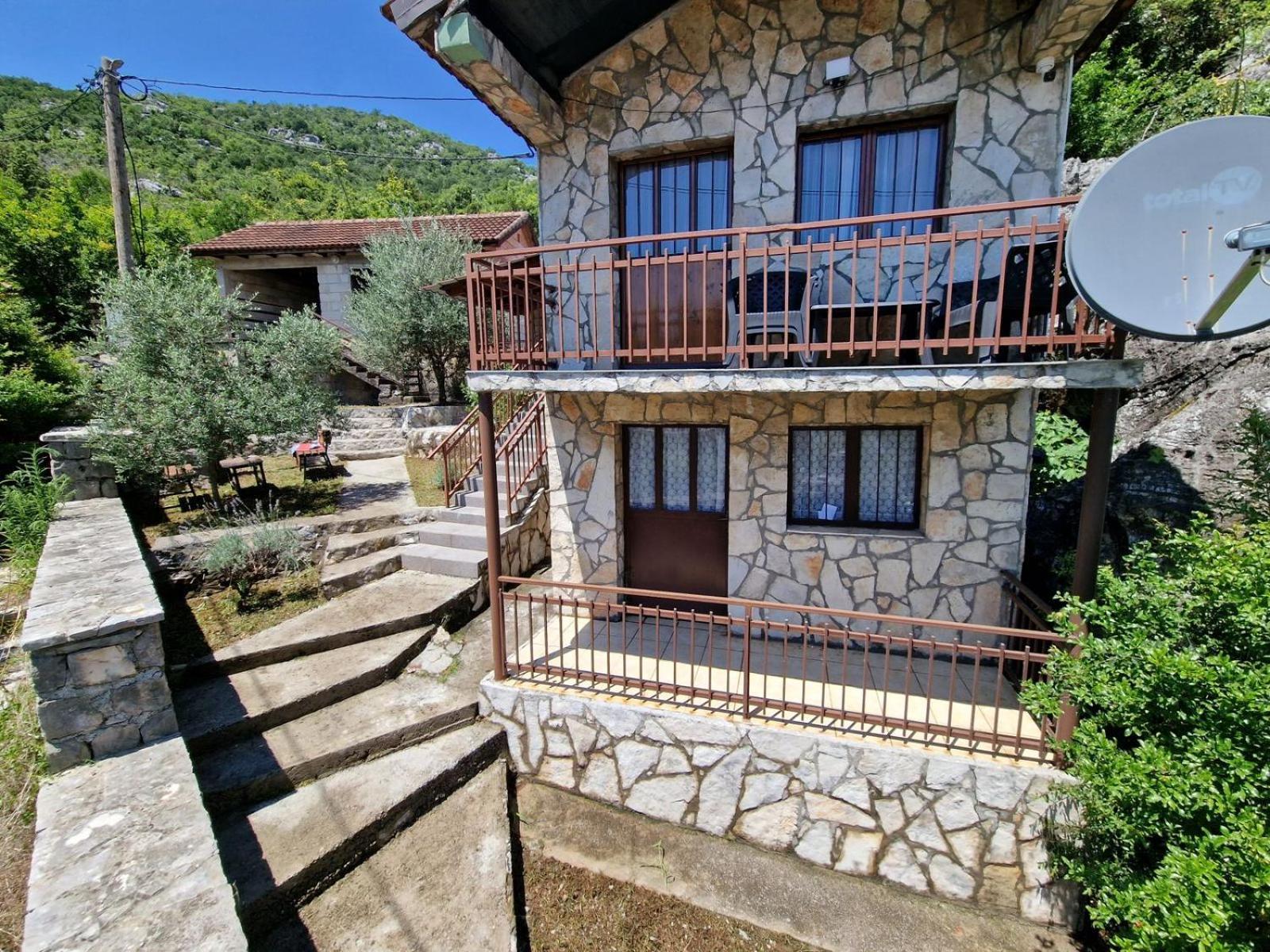 Lakeside Oasis Home Karuc 외부 사진