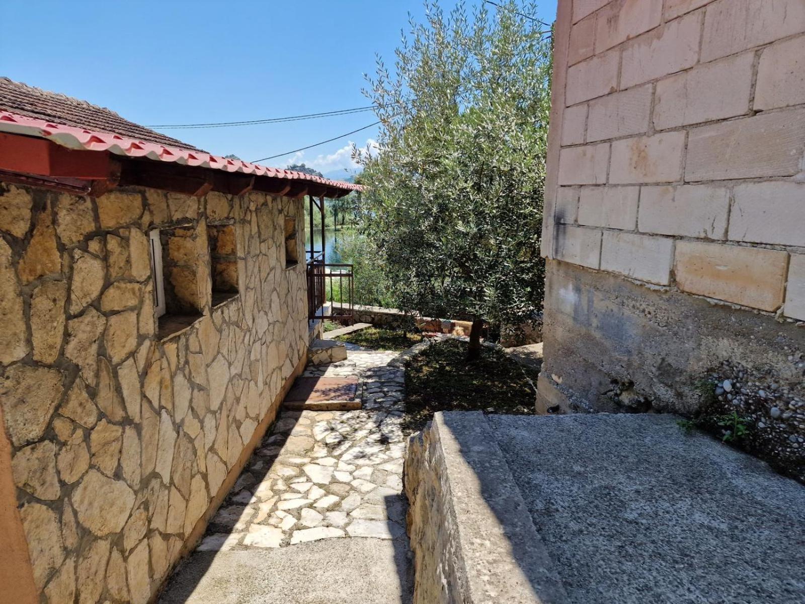 Lakeside Oasis Home Karuc 외부 사진